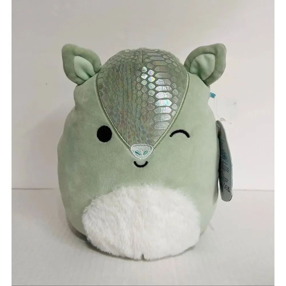 Squishmallows Arilla The Armadillo (Winking)   7”   NWT